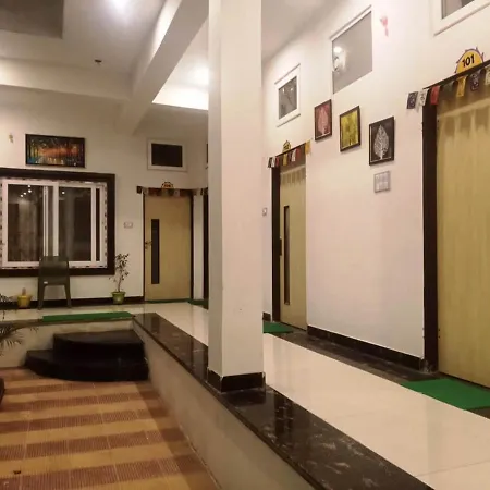 Green Hub Villa *